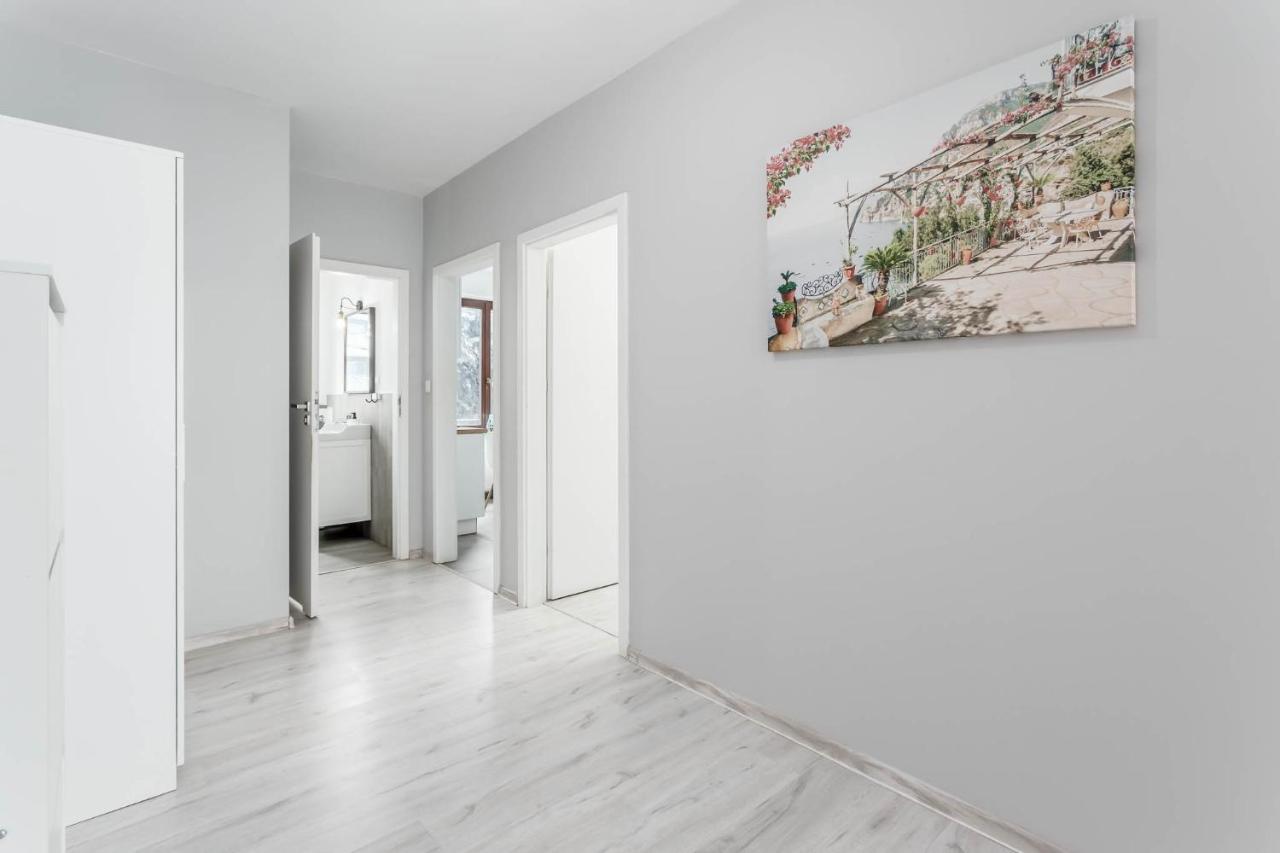Chill Apartments Bociania Варшава Екстериор снимка