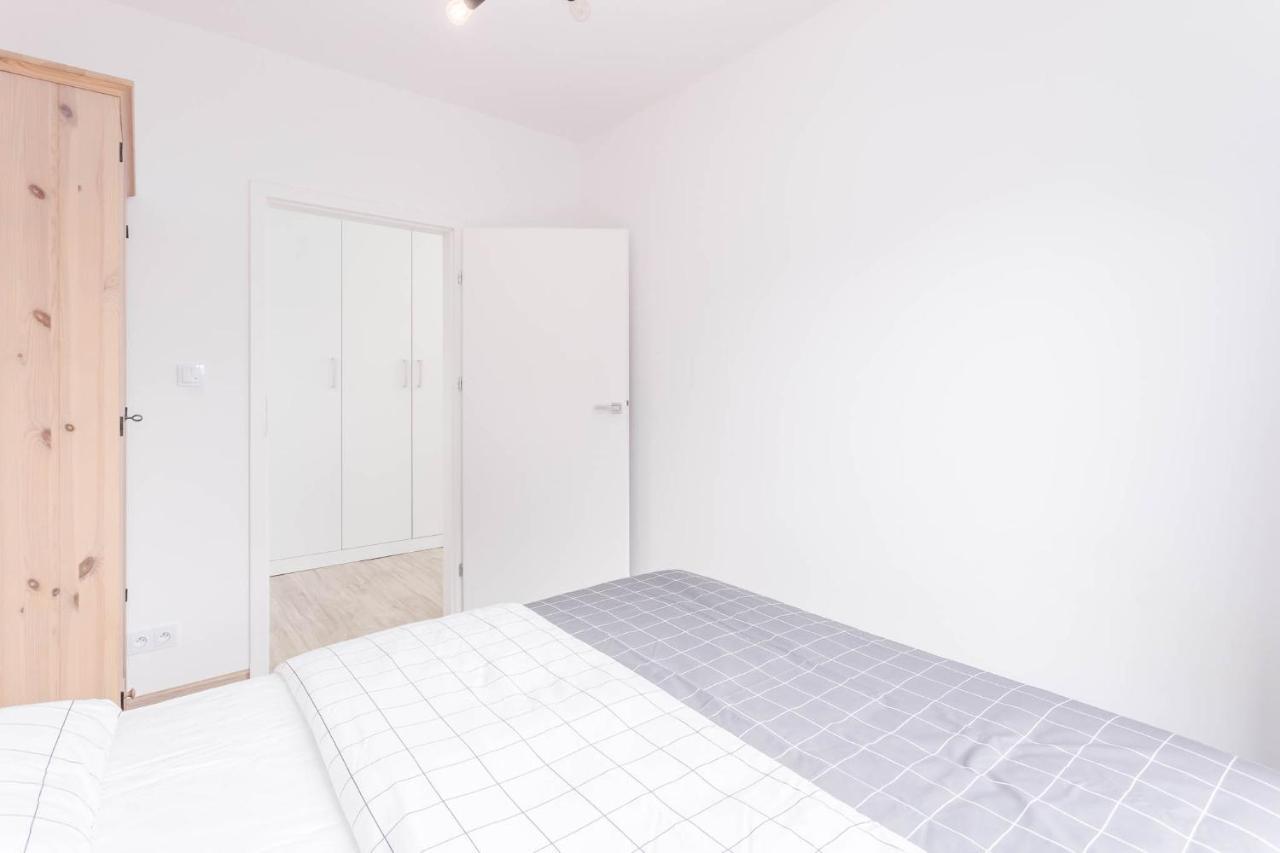 Chill Apartments Bociania Варшава Екстериор снимка